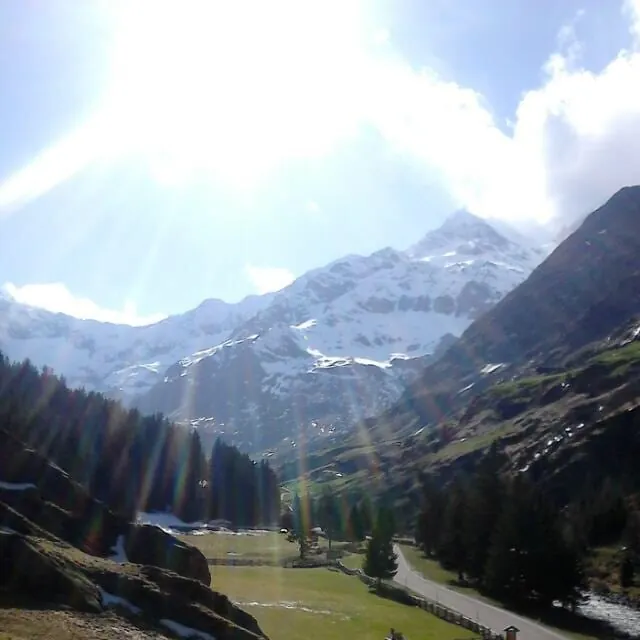 Das Tal im Sonnenlicht